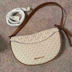 MK signature logo - new